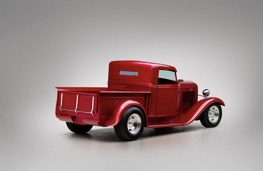  Ford Custom Roadster Pickup 1932 года  (фото 2 из 20)